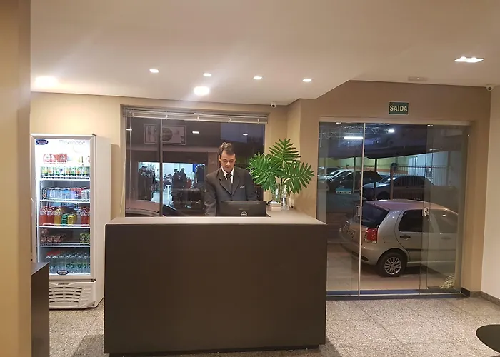 Hotel central: Hotel Alpha